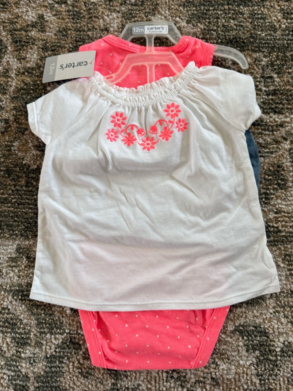 Carter’s 12 month three piece set